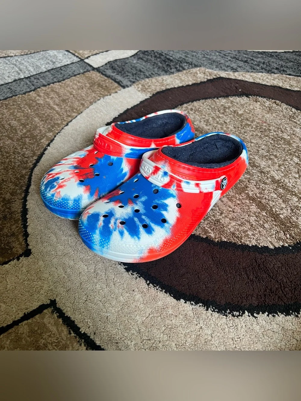Big Girl/Boy Crocs Classic Lined Tie-Dye Clogs Size J6 Unisex